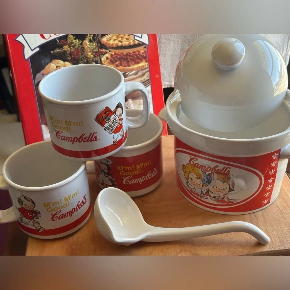 Vintage Campbell’s Soup Terrine w/ 3 Mugs & Ceramic Ladle Set